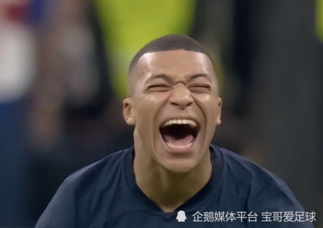 除了左后卫之外，因卡皮耶也能出任中后卫，他的特点与利物浦的战术较为匹配。